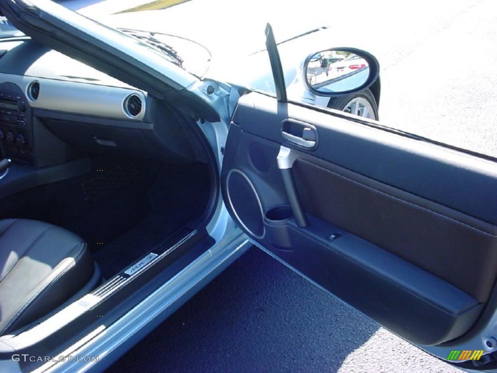2008 MX-5 Miata Grand Touring Roadster - Icy Blue Metallic / Saddle Brown photo #16