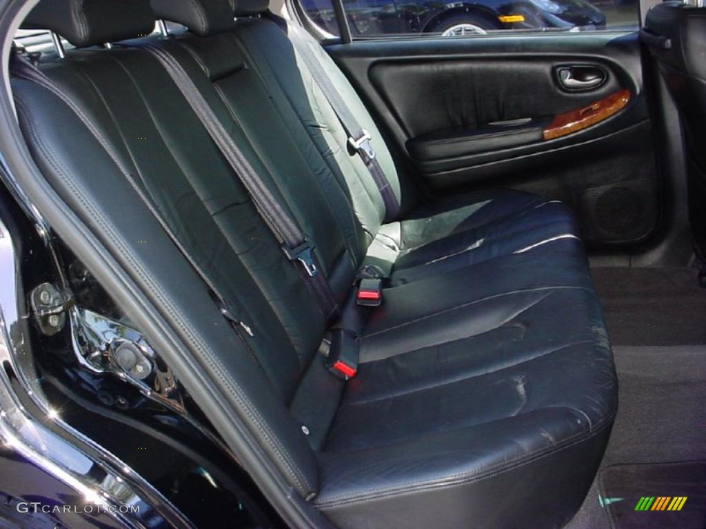 Graphite Interior 2004 Infiniti I 35 Photo #39254478