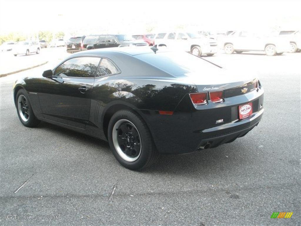 2010 Camaro LS Coupe - Black / Black photo #5