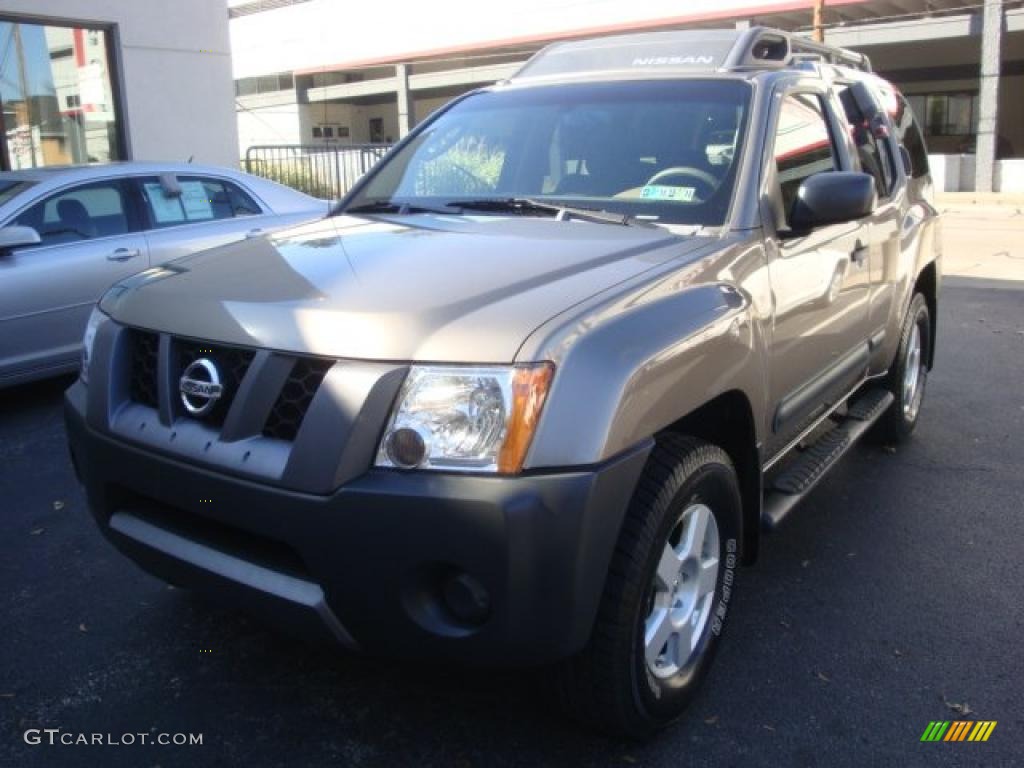 2006 Xterra X 4x4 - Granite Metallic / Desert/Graphite photo #10