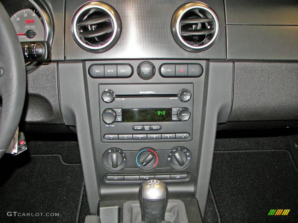 2009 Ford Mustang Shelby GT500 Coupe Controls Photo #3925739