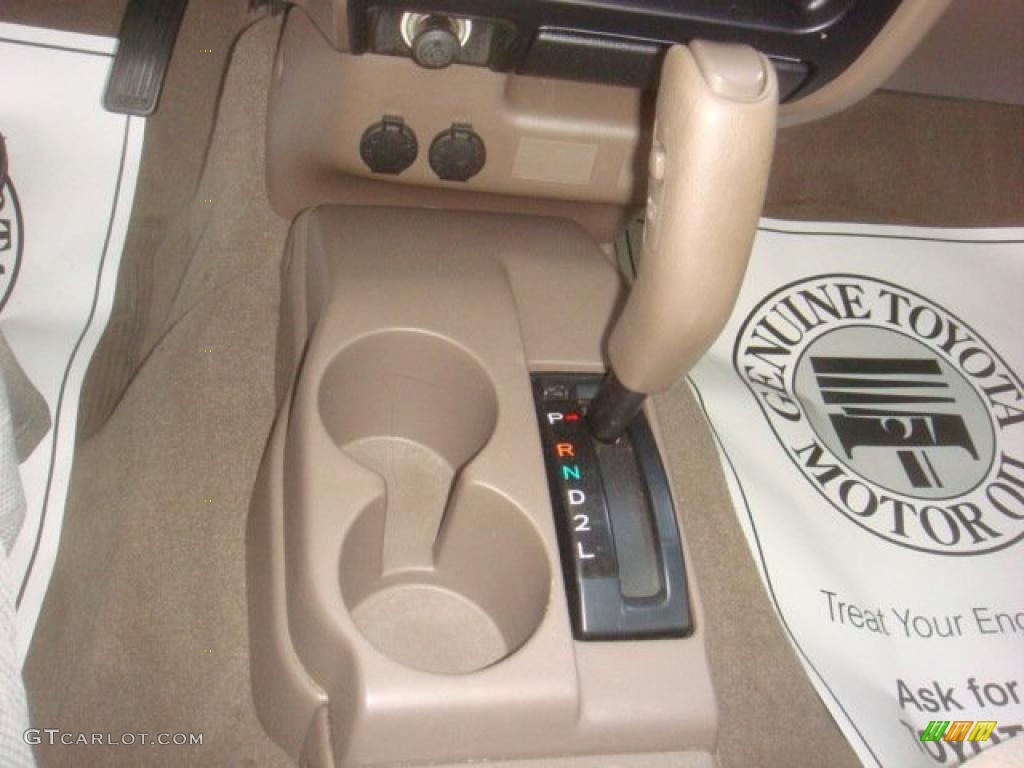 2002 Tacoma V6 PreRunner Double Cab - Super White / Oak photo #27