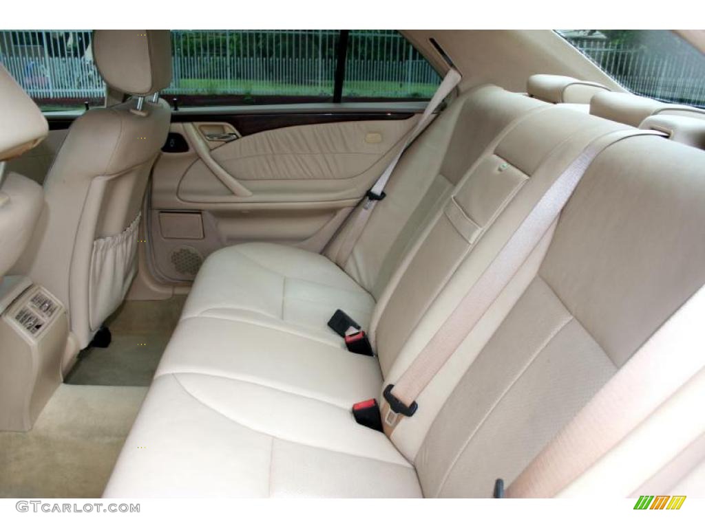 Java Interior 2001 Mercedes-Benz E 320 Sedan Photo #39260451
