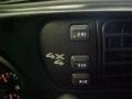 2001 Chevrolet S10 LS Extended Cab 4x4 Controls