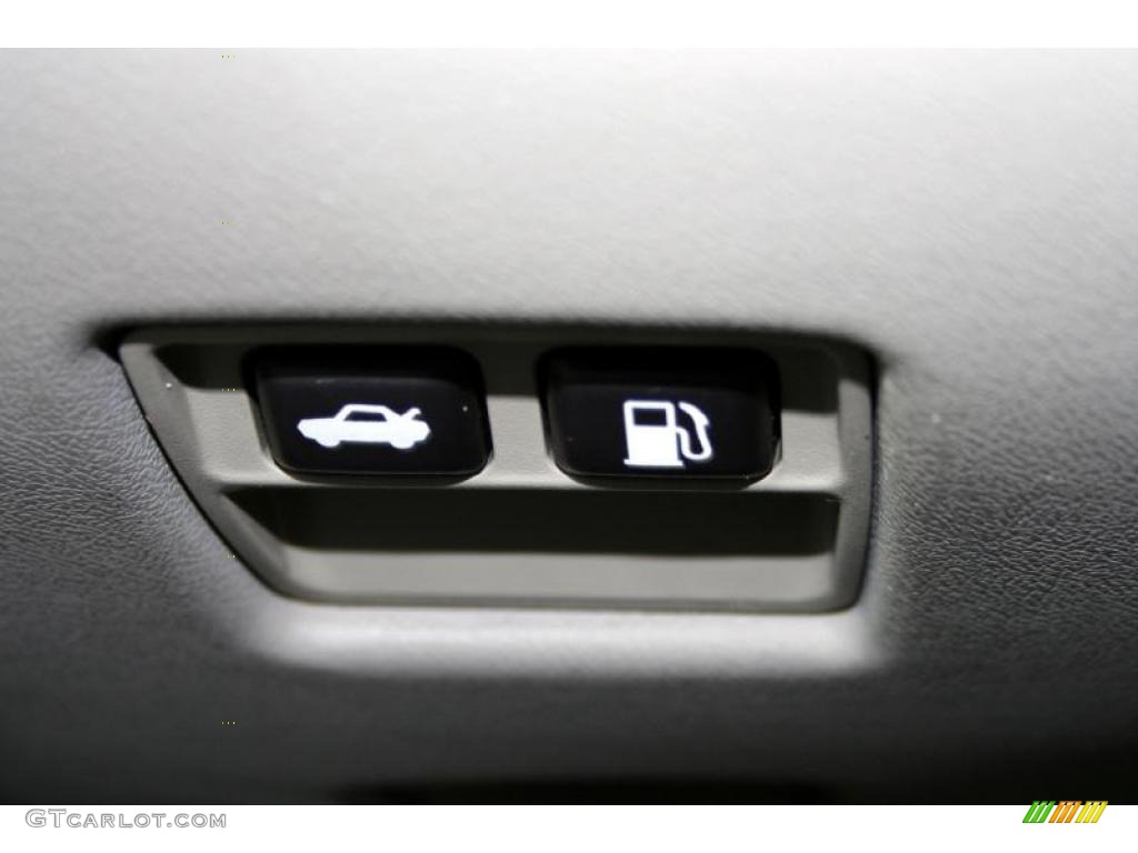 2000 Jaguar S-Type 4.0 Controls Photo #39264331