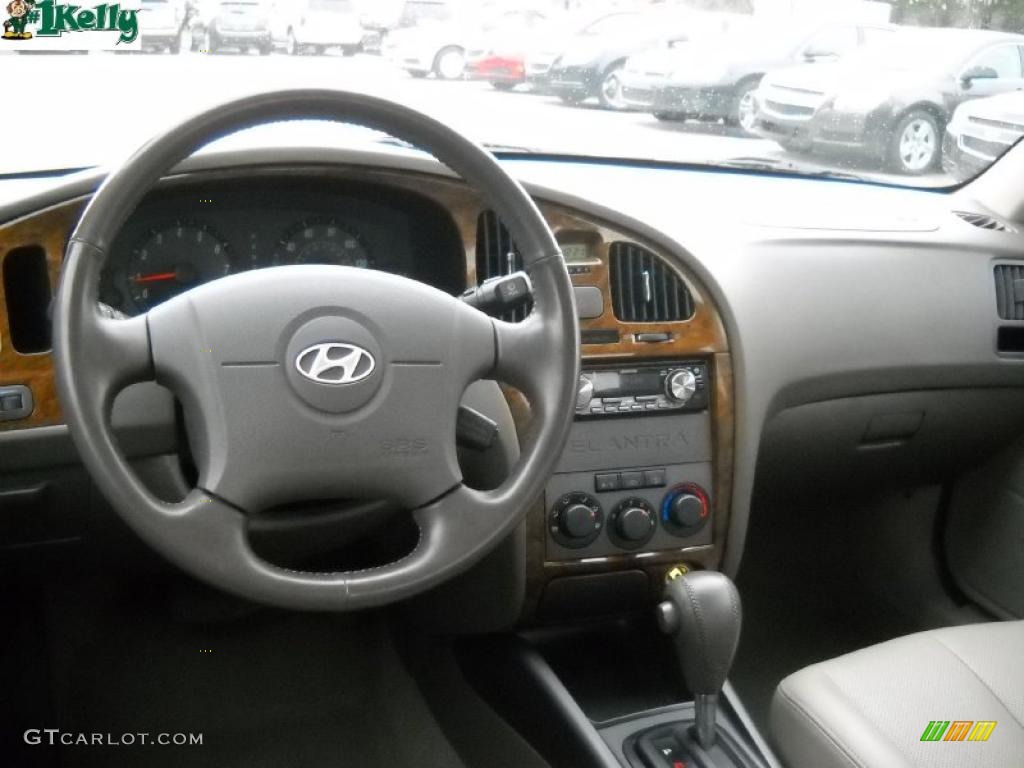 2006 Elantra Limited Sedan - Nordic White / Gray photo #12