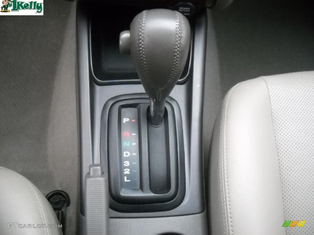 2006 Elantra Limited Sedan - Nordic White / Gray photo #18