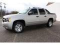 2007 Silver Birch Metallic Chevrolet Avalanche LS 4WD  photo #23