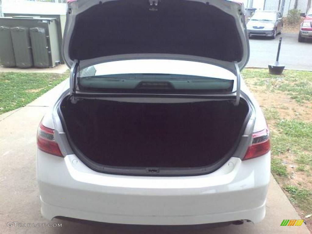 2007 Camry SE - Super White / Dark Charcoal photo #15