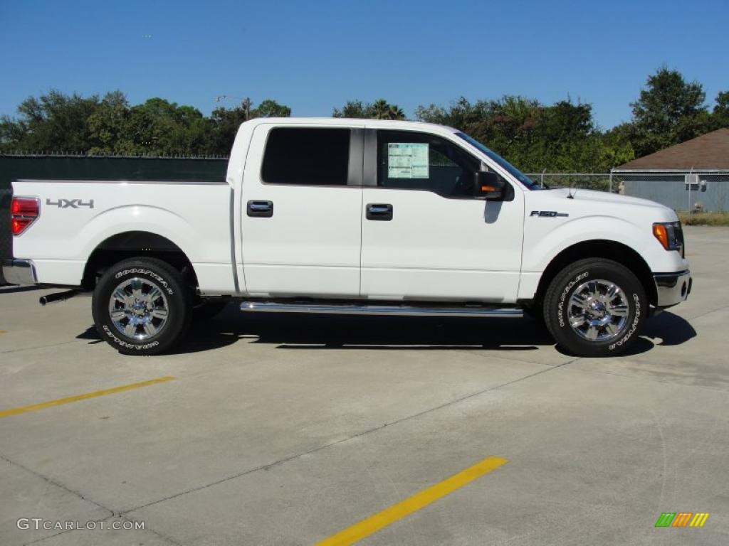 2010 F150 XLT SuperCrew 4x4 - Oxford White / Medium Stone photo #2