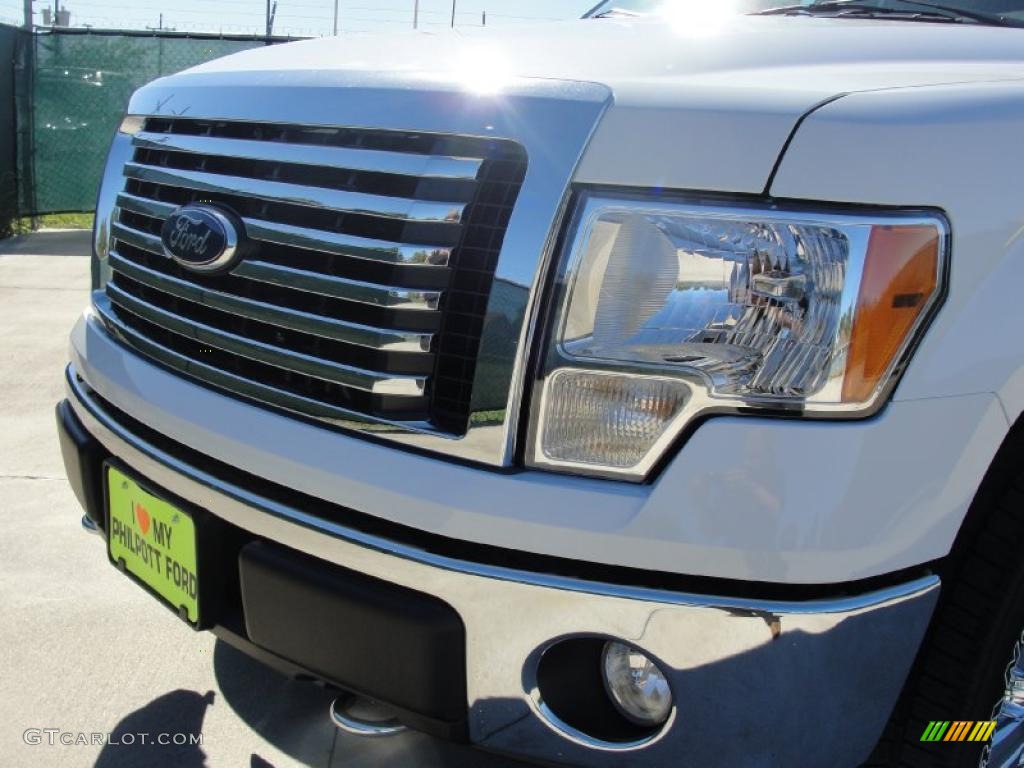 2010 F150 XLT SuperCrew 4x4 - Oxford White / Medium Stone photo #9