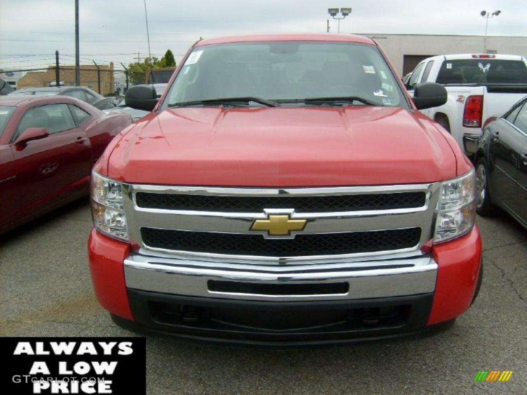 2010 Silverado 1500 LT Extended Cab 4x4 - Victory Red / Ebony photo #2