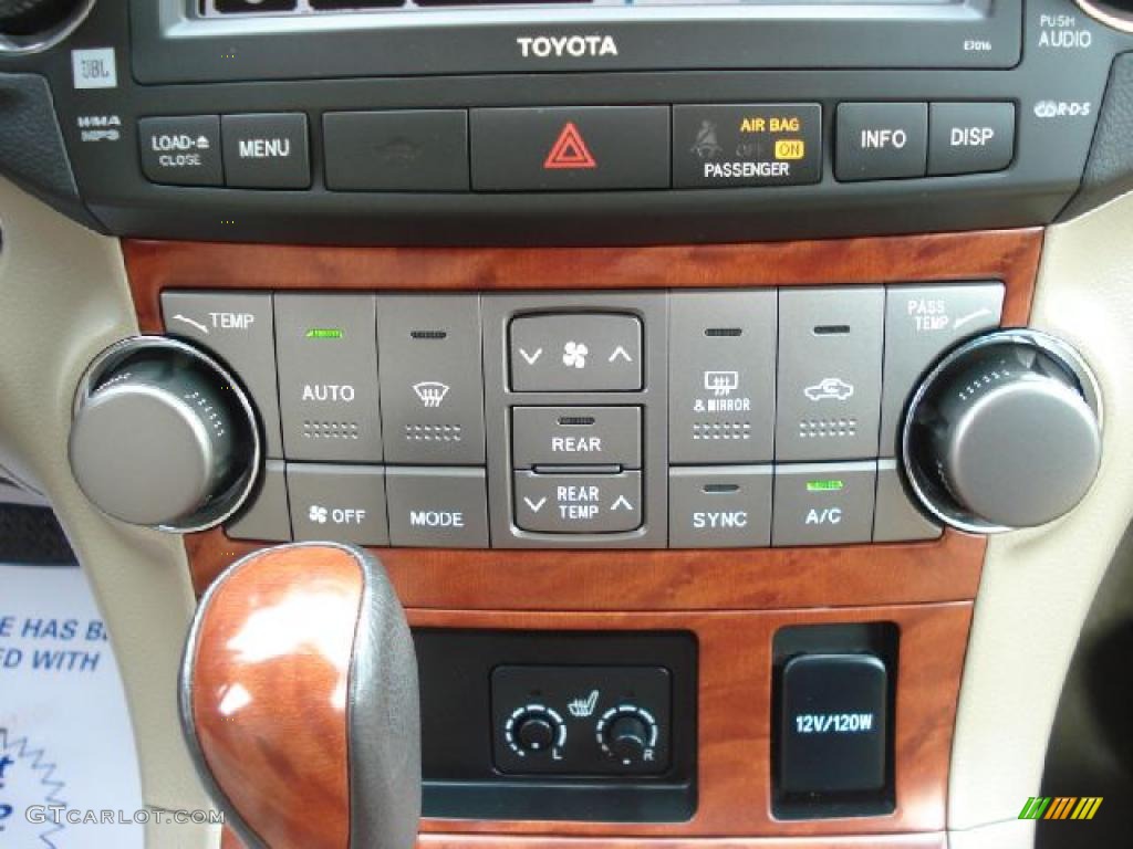 2008 Toyota Highlander Limited Controls Photo #39271355