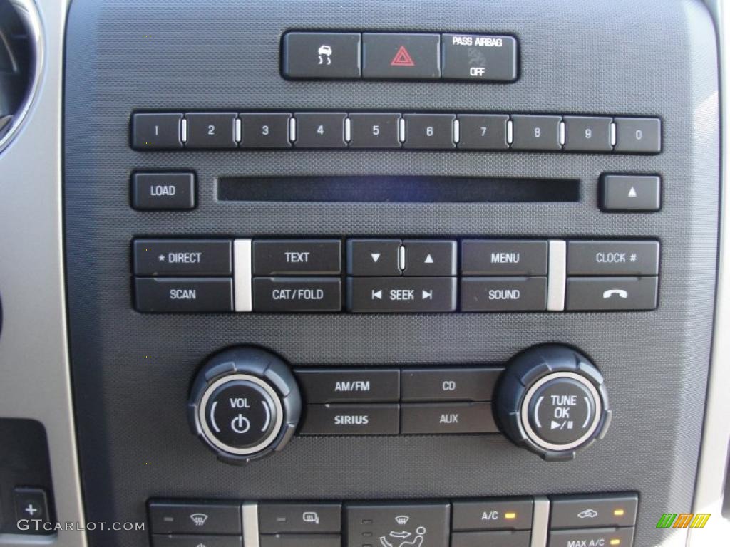 2010 F150 XLT SuperCrew 4x4 - Oxford White / Medium Stone photo #27