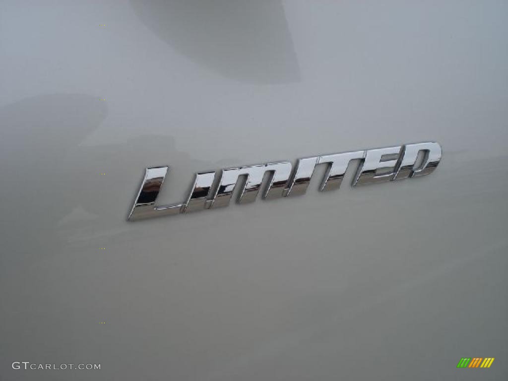 2008 Toyota Highlander Limited Marks and Logos Photo #39271507