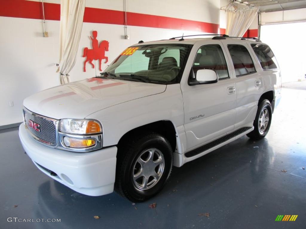 2004 Yukon Denali AWD - Summit White / Sandstone photo #1