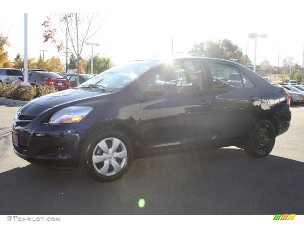 2007 Yaris Sedan - Nautical Blue Metallic / Dark Charcoal photo #5