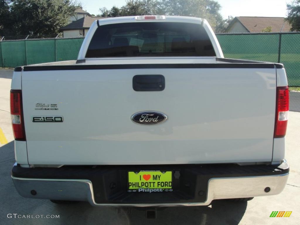 2006 F150 Lariat SuperCrew - Oxford White / Black photo #4