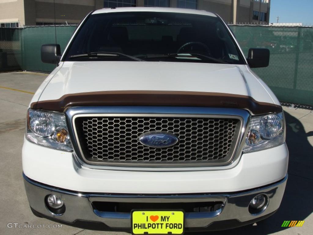 2006 F150 Lariat SuperCrew - Oxford White / Black photo #8
