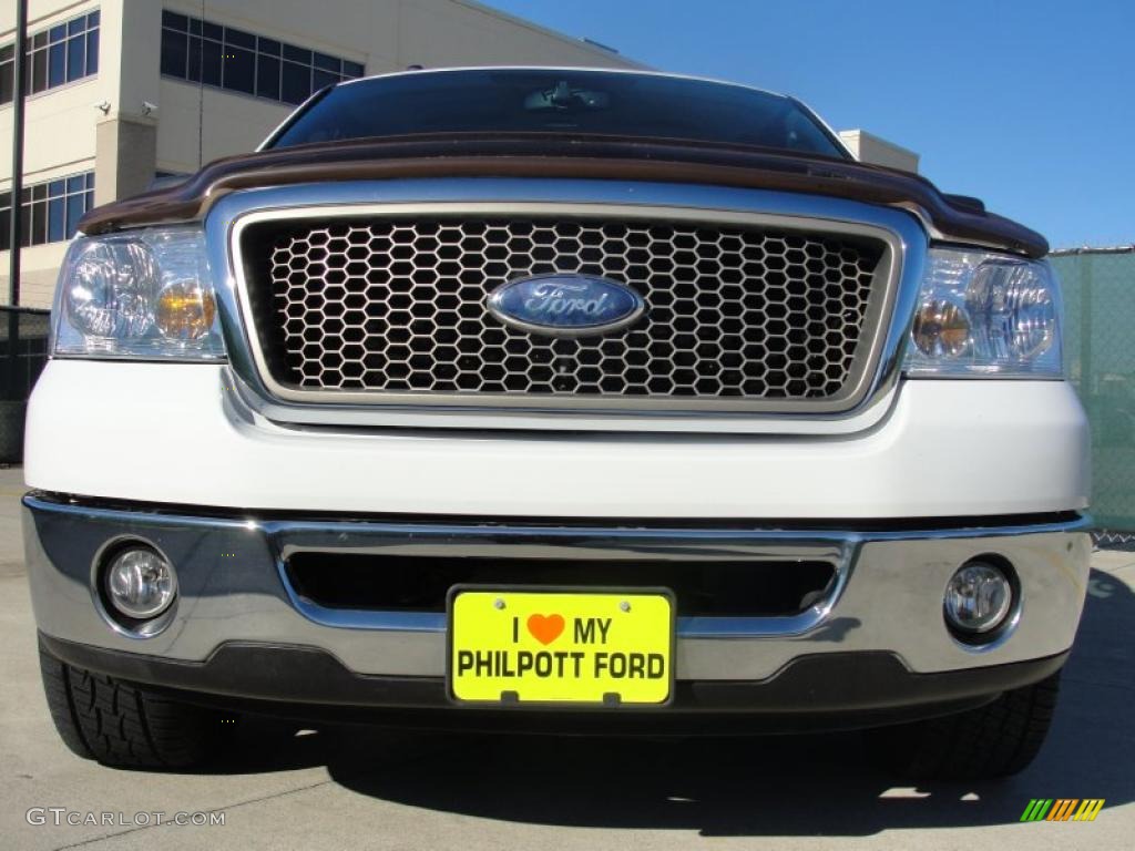 2006 F150 Lariat SuperCrew - Oxford White / Black photo #9