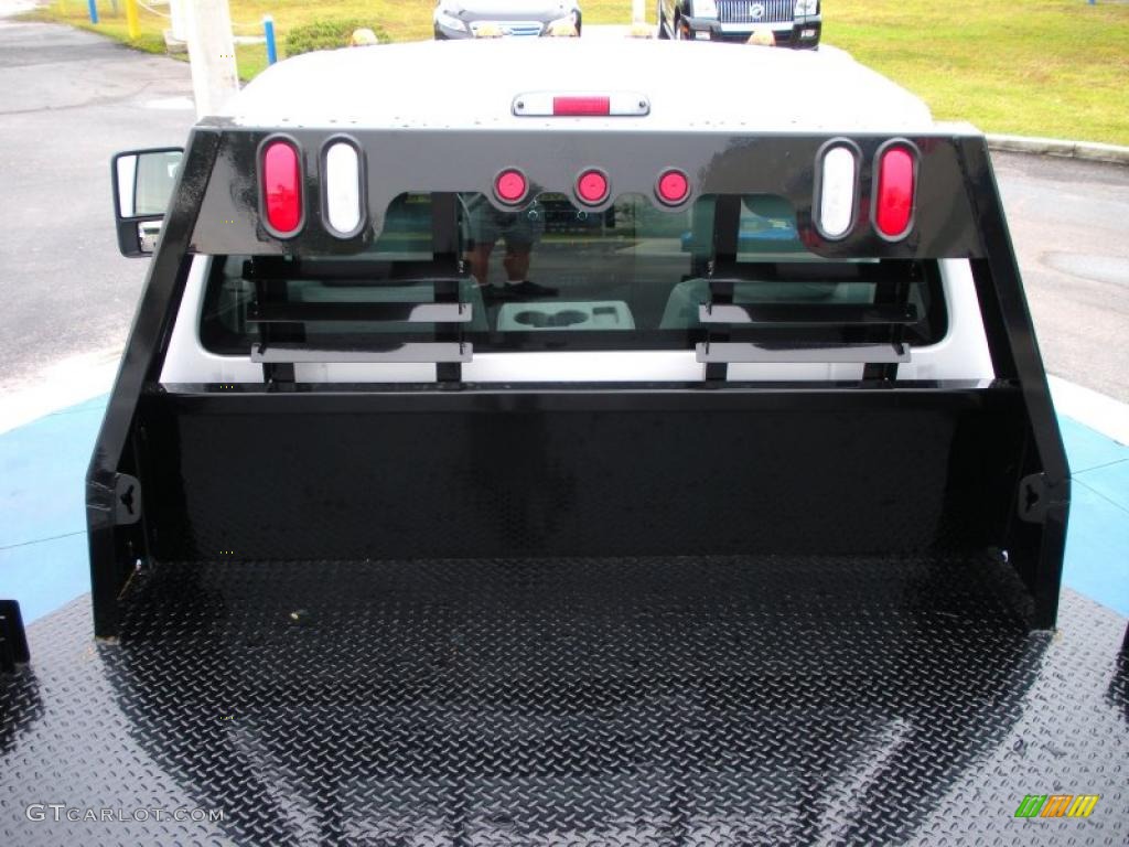 2011 F450 Super Duty XL Regular Cab Chassis Flat Bed - Oxford White / Steel photo #23