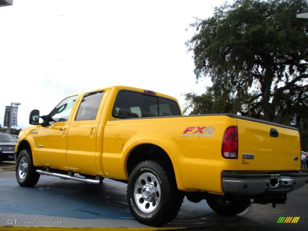 2005 F250 Super Duty FX4 Crew Cab 4x4 - Screaming Yellow / Black photo #3