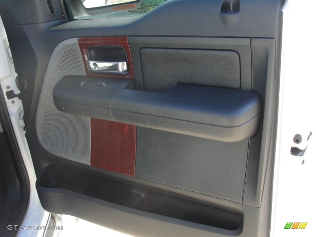 2006 F150 Lariat SuperCrew - Oxford White / Black photo #26