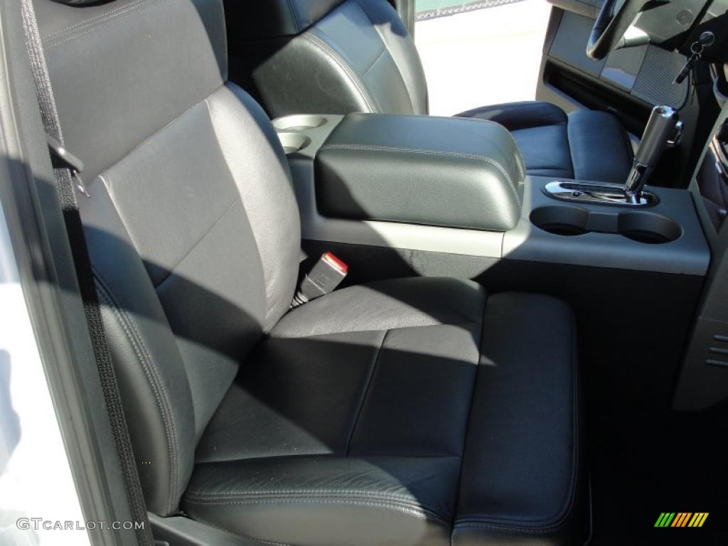 2006 F150 Lariat SuperCrew - Oxford White / Black photo #28
