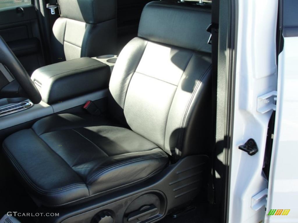 2006 F150 Lariat SuperCrew - Oxford White / Black photo #35