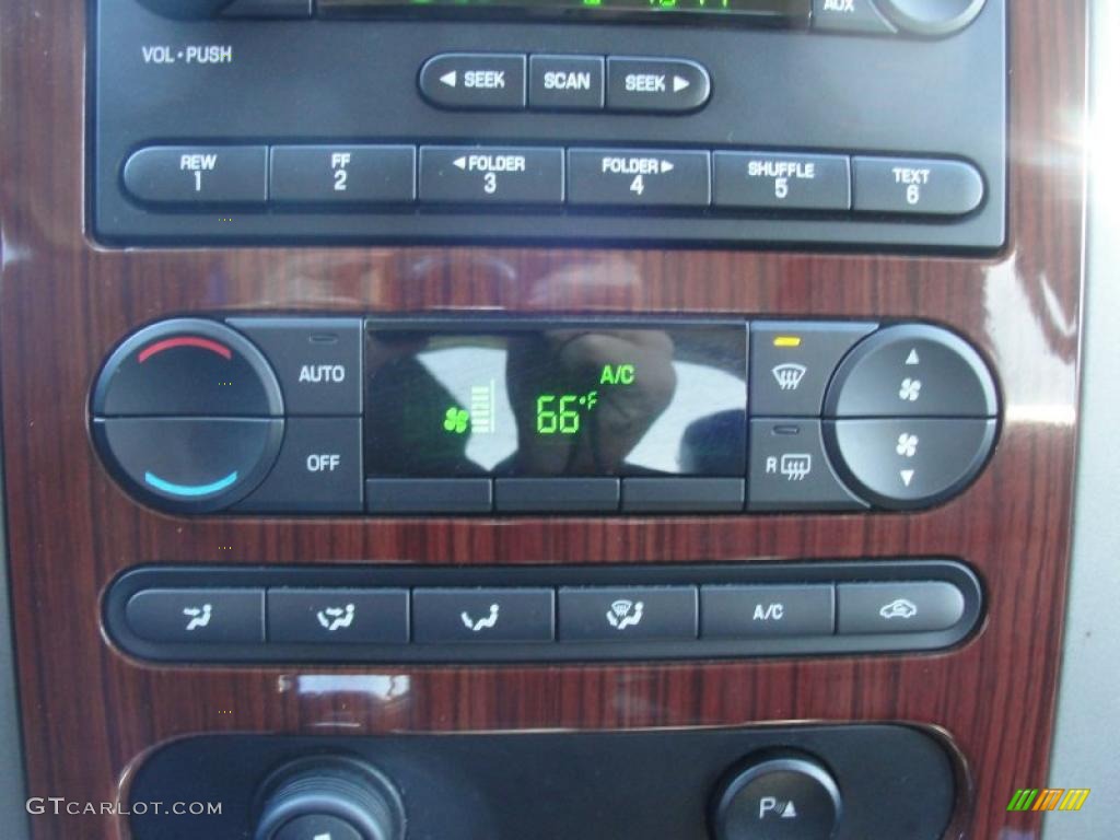 2006 F150 Lariat SuperCrew - Oxford White / Black photo #39