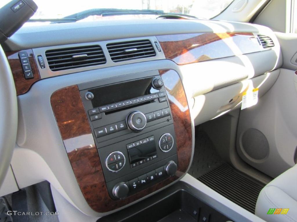 2011 Chevrolet Silverado 2500HD LTZ Crew Cab 4x4 Light Titanium/Dark Titanium Dashboard Photo #39276395