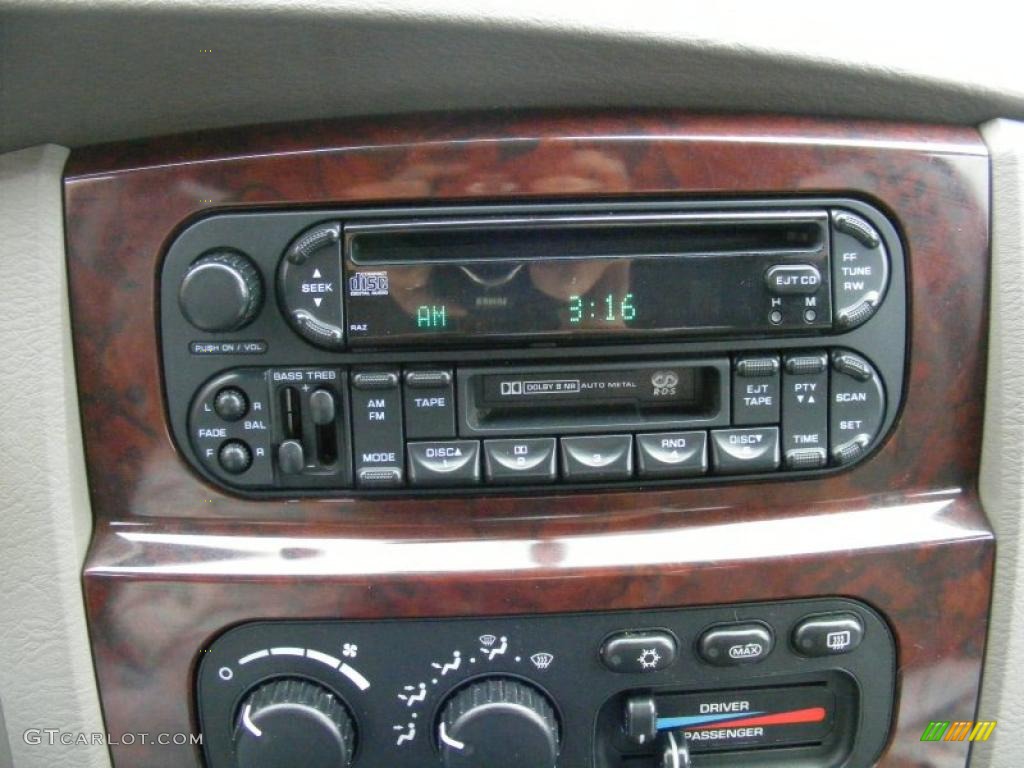 2003 Dodge Ram 2500 Laramie Quad Cab 4x4 Controls Photo #39277556