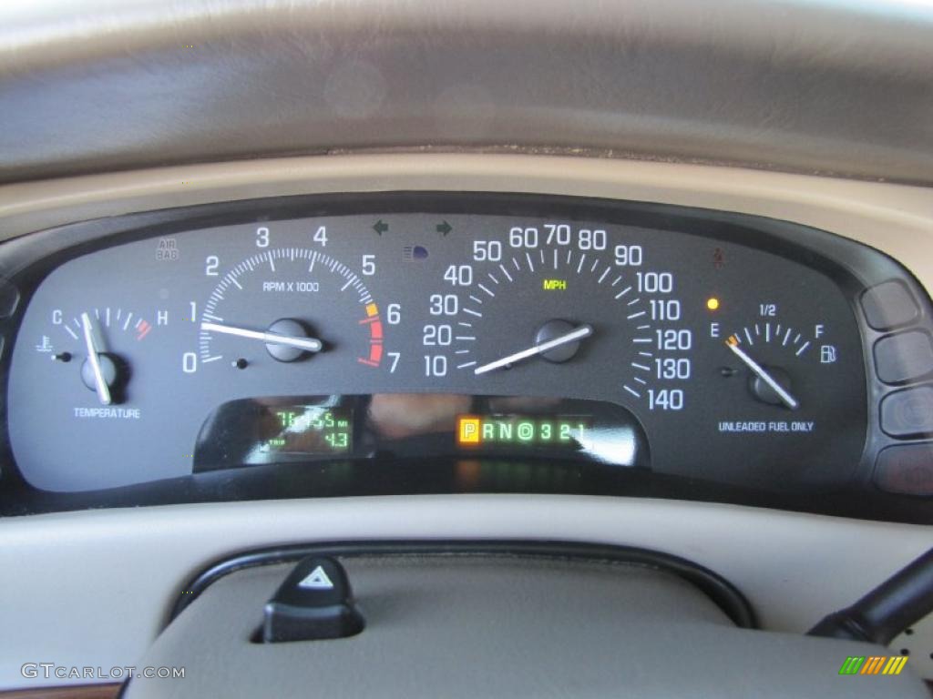 2002 Buick Park Avenue Standard Park Avenue Model Gauges Photo #39277651