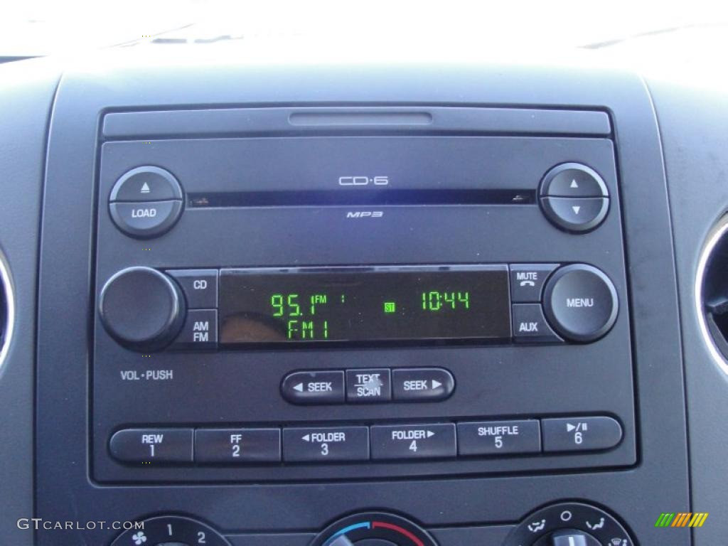 2007 Ford F150 XLT SuperCrew Controls Photo #39277695