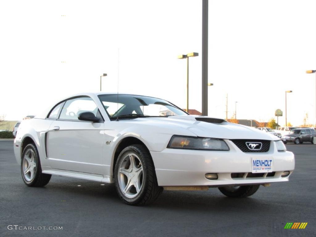 Oxford White 2003 Ford Mustang GT Coupe Exterior Photo #39277755