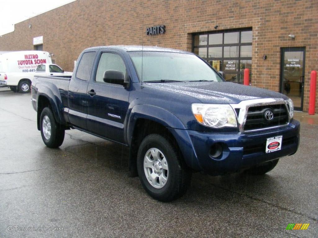 2007 Tacoma Access Cab 4x4 - Indigo Ink Pearl / Graphite Gray photo #1