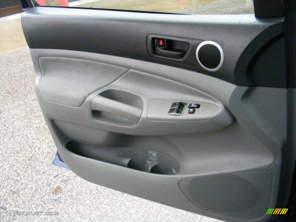 2007 Toyota Tacoma Access Cab 4x4 Graphite Gray Door Panel Photo #39279123