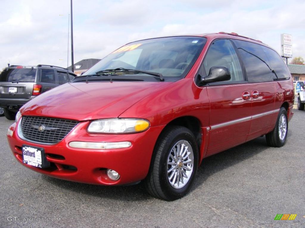 Inferno Red Pearlcoat 2000 Chrysler Town & Country Limited Exterior Photo #39279619