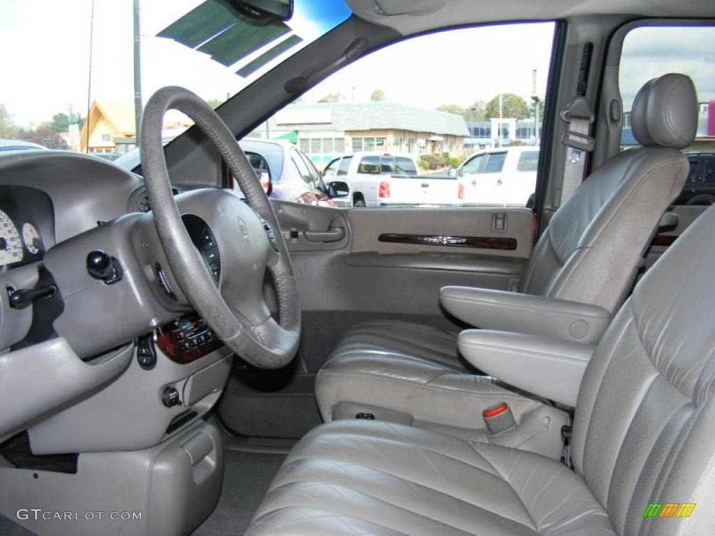 Taupe Interior 2000 Chrysler Town & Country Limited Photo #39279923