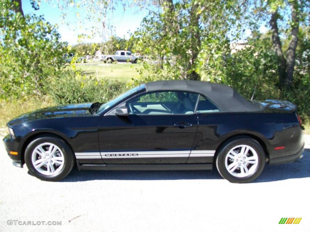 Ebony Black 2011 Ford Mustang V6 Convertible Exterior Photo #39280155