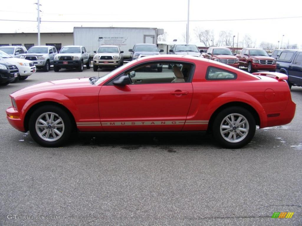2006 Mustang V6 Premium Coupe - Torch Red / Light Parchment photo #6