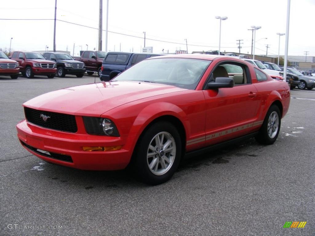 2006 Mustang V6 Premium Coupe - Torch Red / Light Parchment photo #7