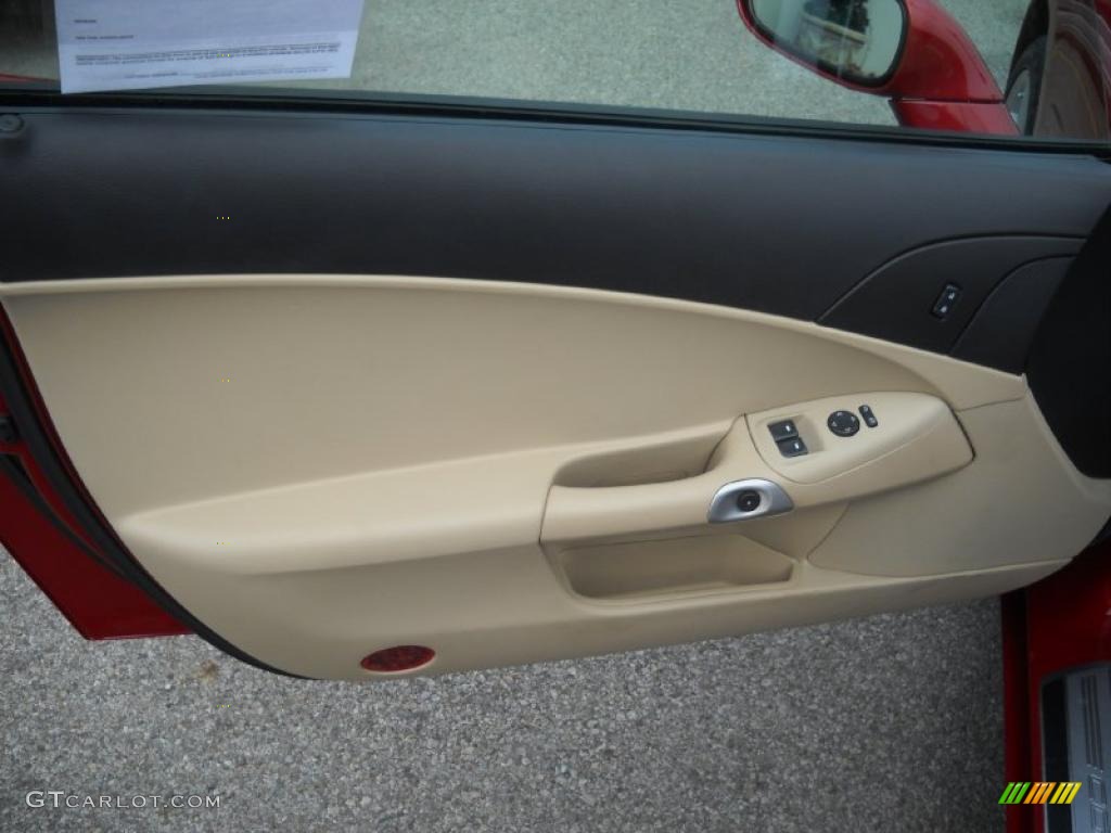 2010 Chevrolet Corvette Coupe Cashmere Door Panel Photo #39281643