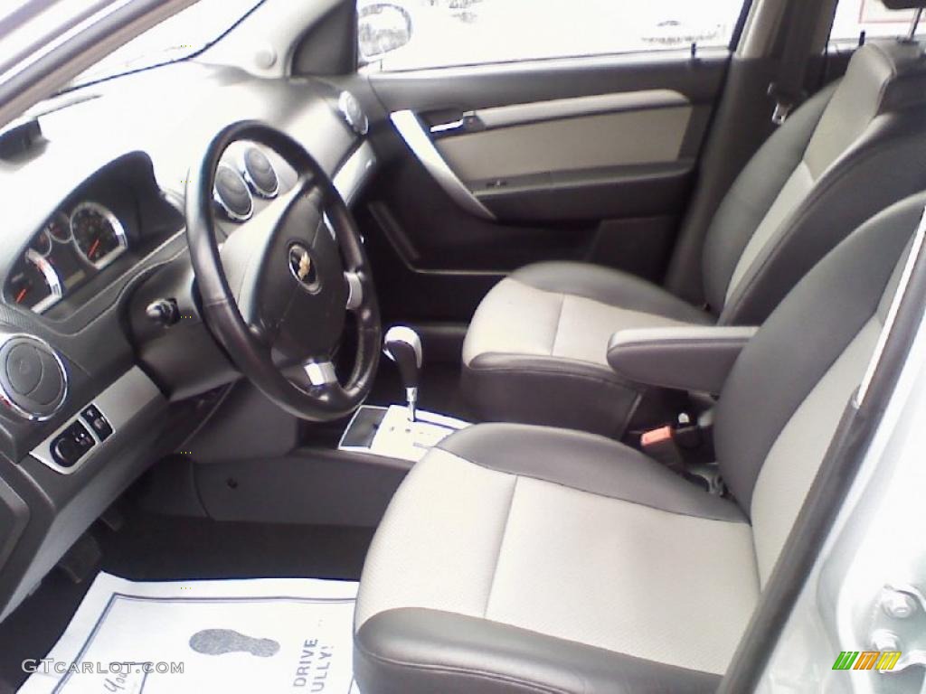 2010 Aveo Aveo5 LT - Cosmic Silver / Charcoal photo #5