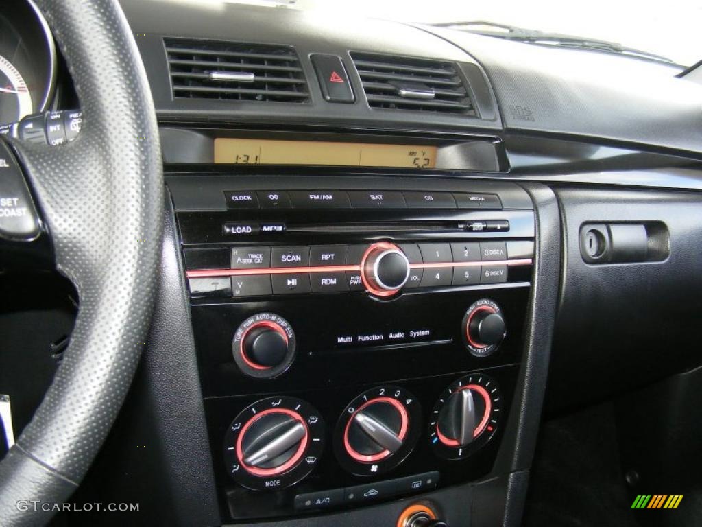 2009 Mazda MAZDA3 s Sport Hatchback Controls Photo #39282271