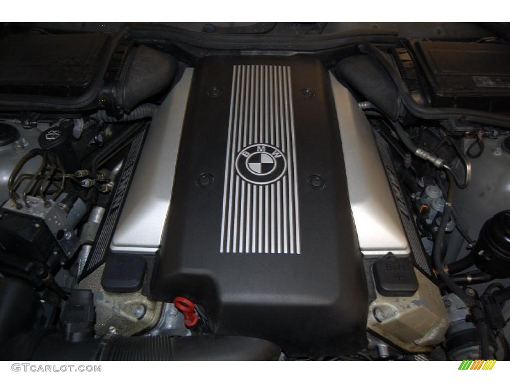 2002 BMW 5 Series 540i Sedan 4.4L DOHC 32V V8 Engine Photo #39282283