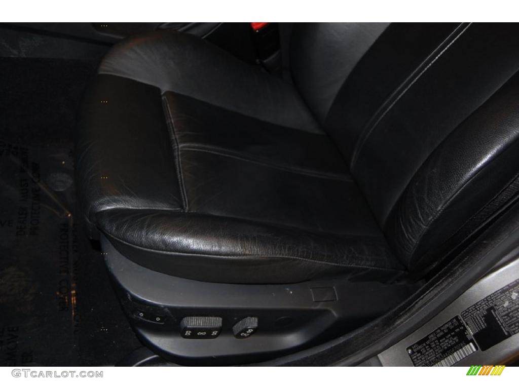 Black Interior 2002 BMW 5 Series 540i Sedan Photo #39282343