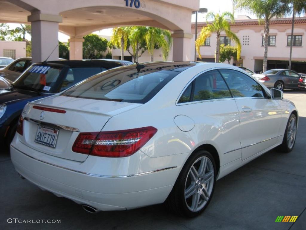 2010 E 350 Coupe - Arctic White / Ash Gray photo #3