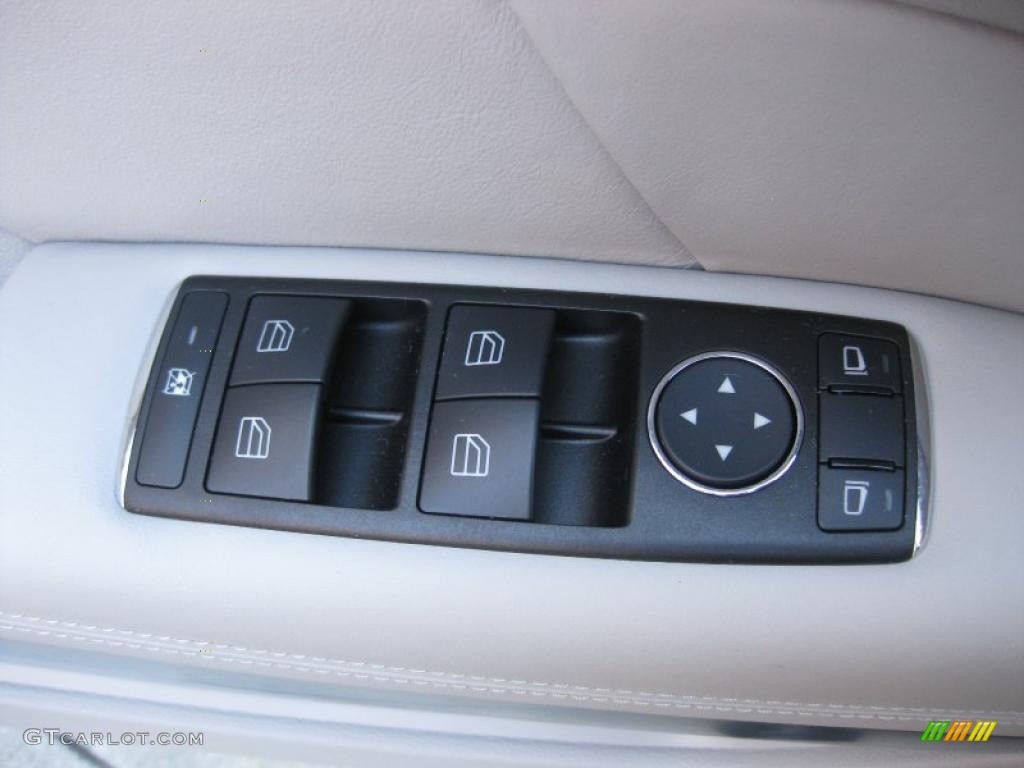 2010 E 350 Coupe - Arctic White / Ash Gray photo #9