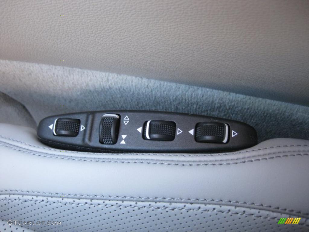 2010 E 350 Coupe - Arctic White / Ash Gray photo #17